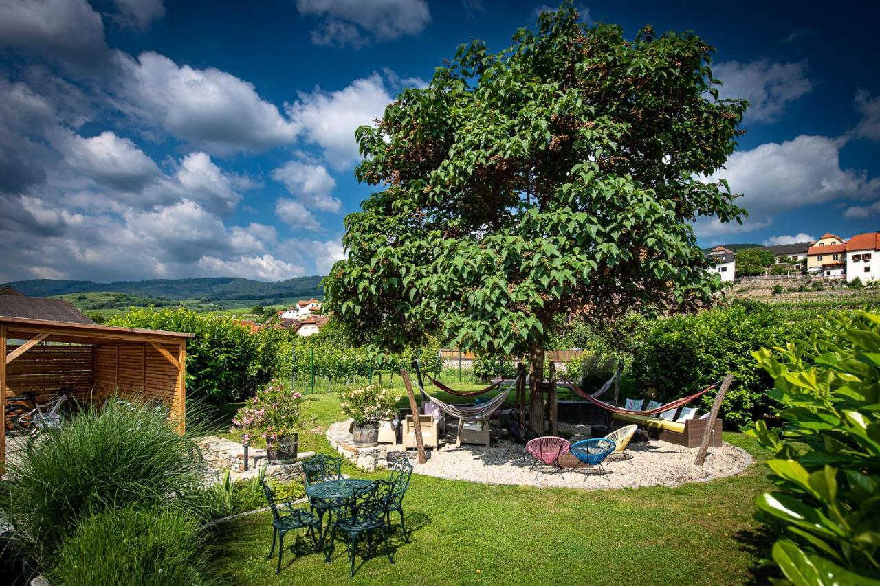Hotel Garni Weinquadrat Weissenkirchen in der Wachau Exterior photo